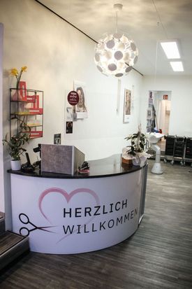 Friseursalon Wollenberg in Hessisch Oldendorf